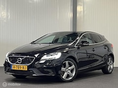 Volvo V40 - 2.0 D3 Polar+ Sport AUTOMAAT [ NAP 1e eig. panorama ]