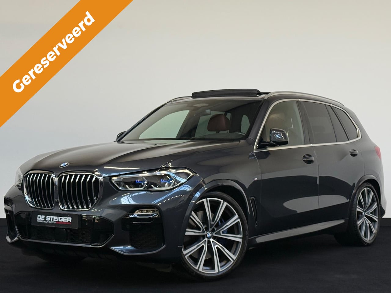 BMW X5 - XDrive40i High Executive M Sport Pano Skylounge Memory Luchtvering - AutoWereld.nl