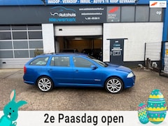 Skoda Octavia - 2.0 TFSI RS/ 200PK/ met Airco, Lederen sportinterieur, Dubbele sportuitlaat en een nieuwe