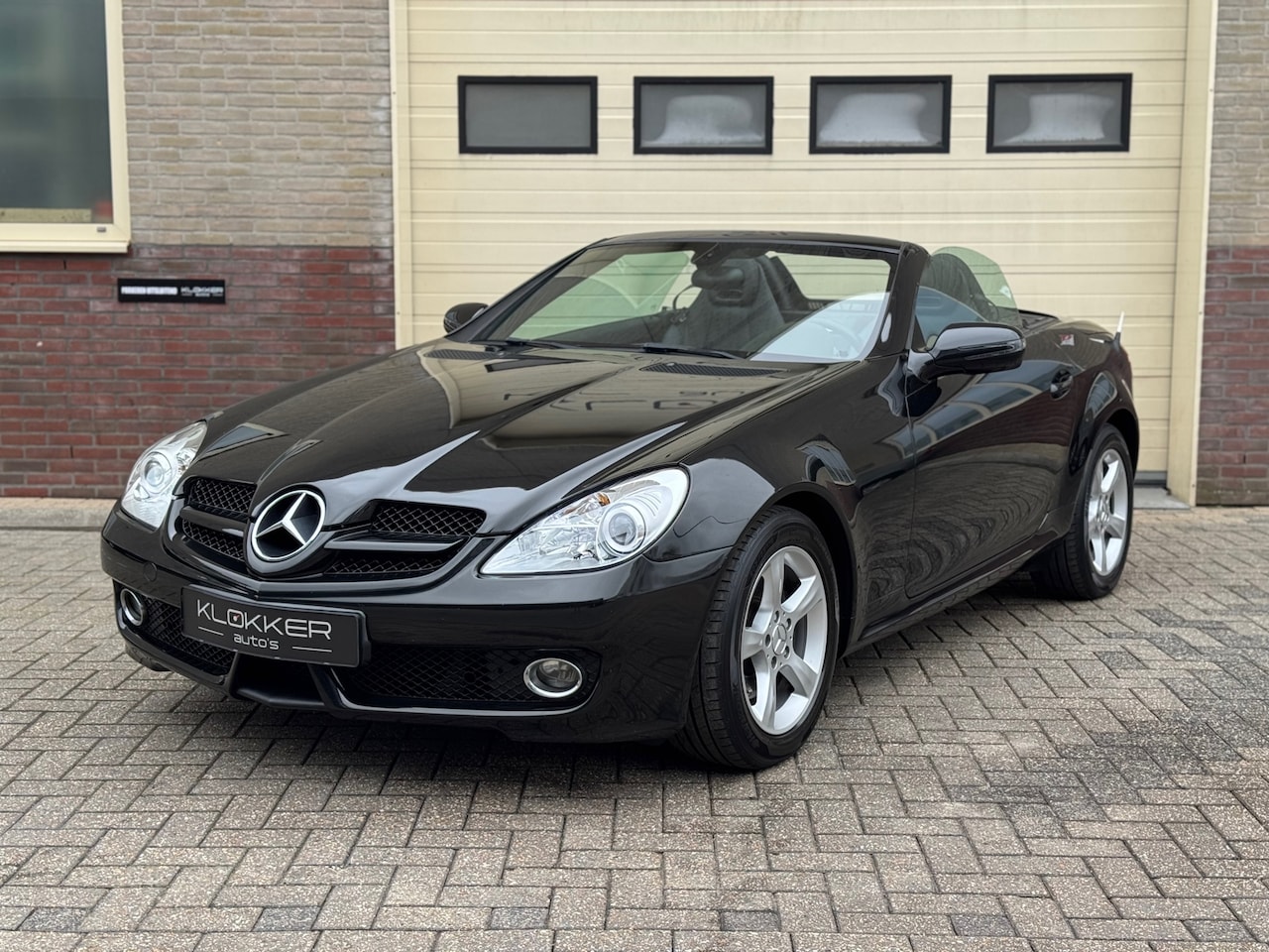 Mercedes-Benz SLK-klasse - 200 K. Nek-/stoelverw. Dealer ondh. Facelift - AutoWereld.nl