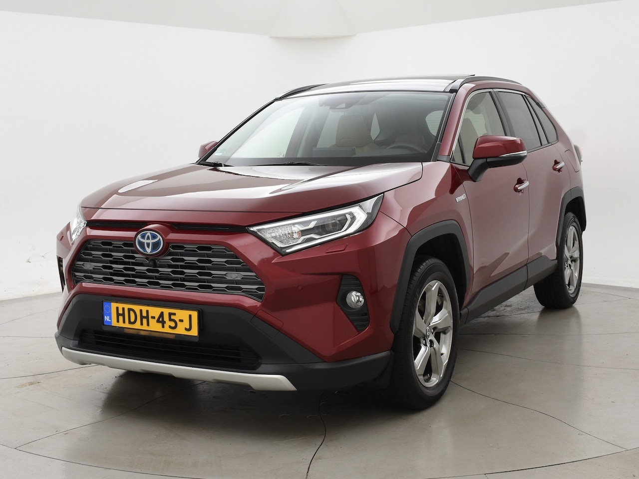 Toyota RAV4 - 2.5 Hybrid AWD Executive Premium | Dealeronderhouden + 4 jaar garantie | 360 CAM | JBL | Trekhaak | Pano | Leder | - AutoWereld.nl