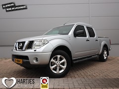 Nissan Navara - 2.5 dCi LE Double Cabine 4WD Automaat NL-auto