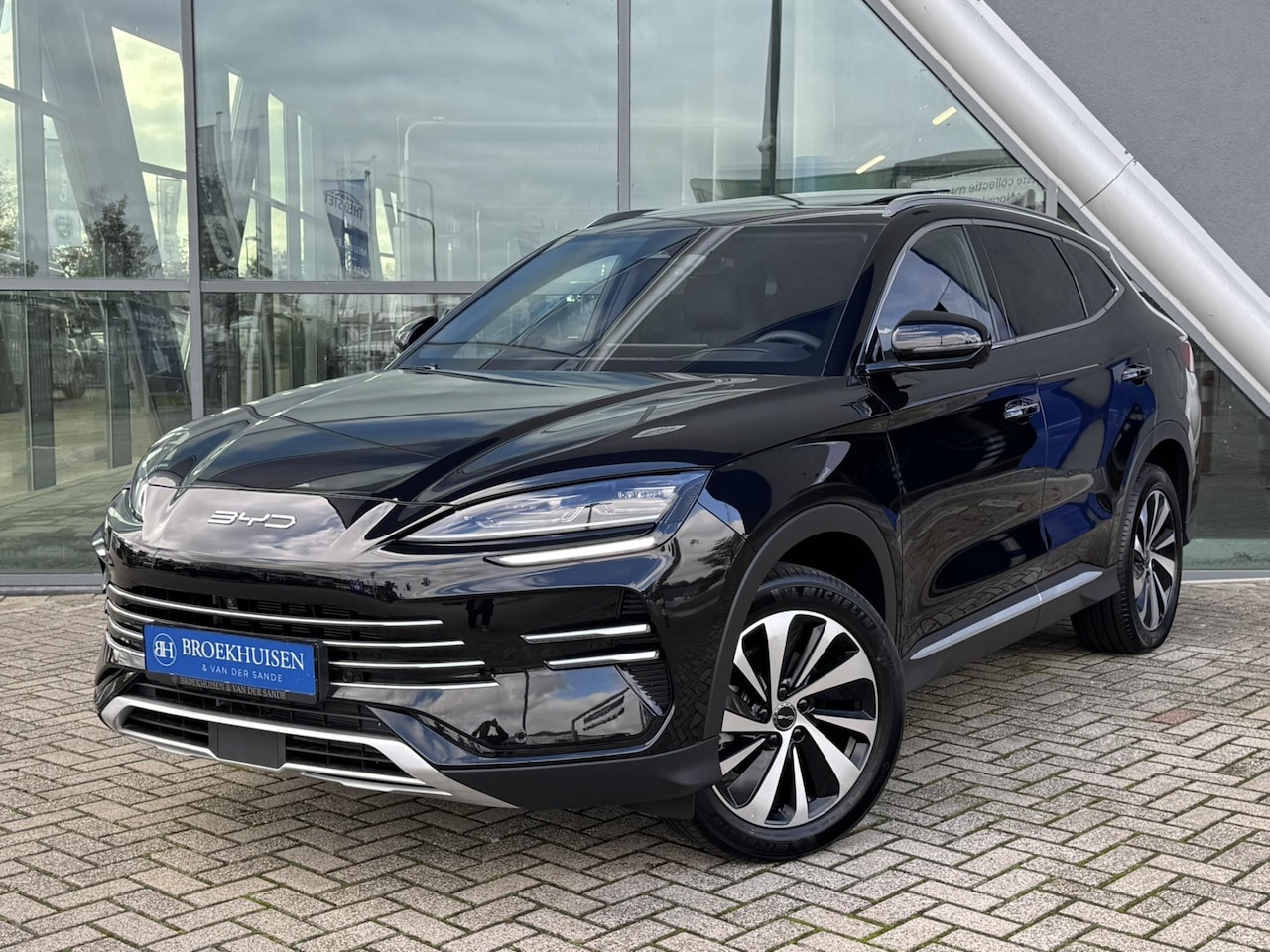 BYD Seal U - 1.5 DM-i FWD Boost LONG RANGE Plug in Hybride 218pk Panoramadak / Stoelventilatie / HU Dis - AutoWereld.nl