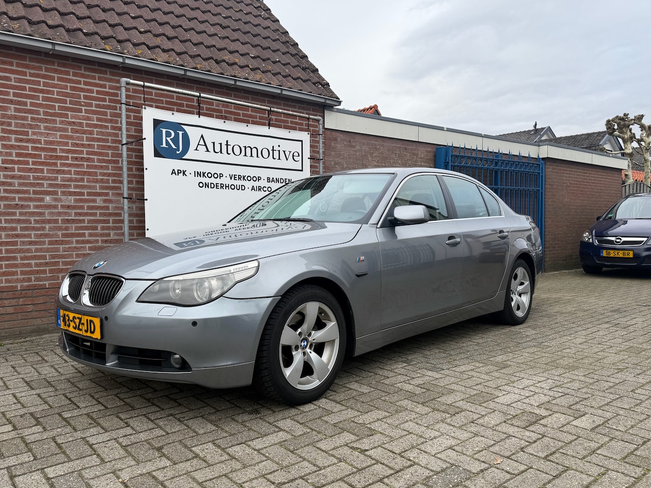 BMW 5-serie - 525i APK/NAP/CLIMA - AutoWereld.nl