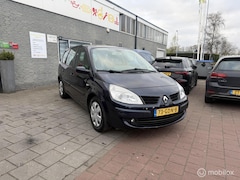 Renault Grand Scénic - 2.0-16V Business Line 7p