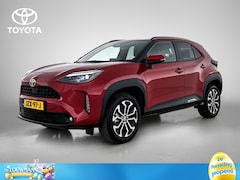 Toyota Yaris Cross - 1.5 Hybrid 115 First Edition + Winter Pakket | | Stoel en Stuurwielverwarming | Navigatie