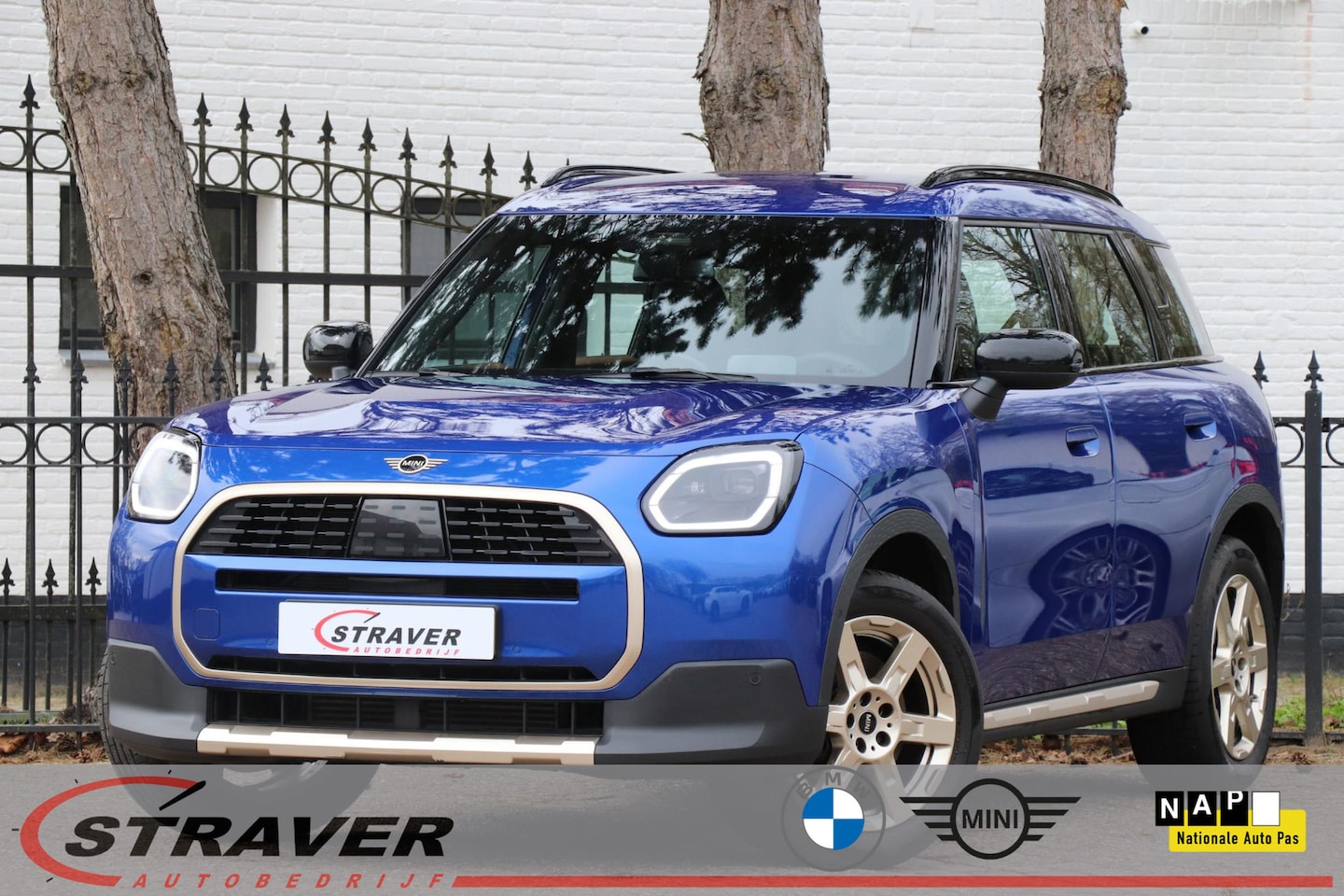 MINI Countryman - Mini 1.5 C Favoured S |JCW Stoelen |Stuurwielverwarming - AutoWereld.nl