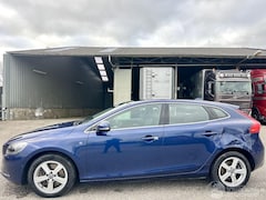 Volvo V40 - V-40 2.0 D4 190pk 6-bak Ocean Race Bus - pano - xenon - nap - navi - camera - pdc v+a - me