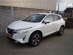 Nissan Qashqai - 1.3 MHEV Xtronic Tekna Autom Leder/Stof Sportst Stoel/Stuurverw Navi Camera Clima Head-Up