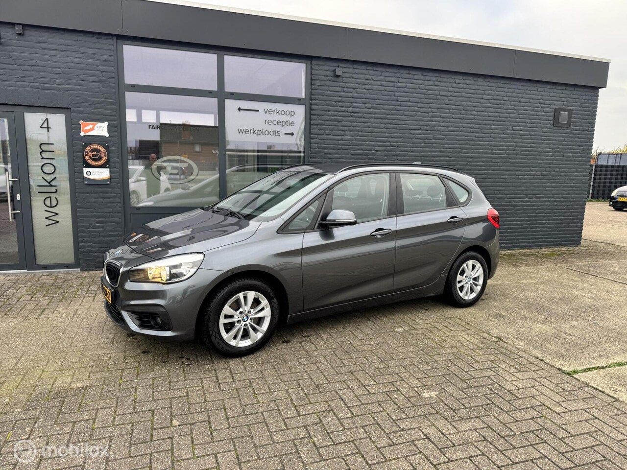 BMW 2-serie Active Tourer - 218i Luxury 218i Luxury - AutoWereld.nl
