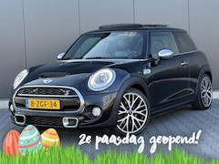 MINI Cooper S - 2.0 Chili 192PK - Led - JCW Pack - Pano - Head Up - Harman/Kardon