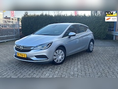 Opel Astra - 1.6 CDTI Online Edition, Nap, 1e Eig, Navi, Airco, Pdc, Elek pkt