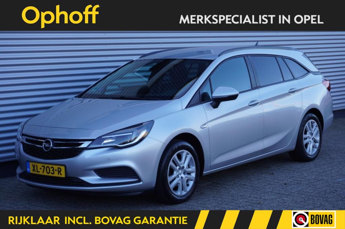 Opel Astra Sports Tourer - Sports Tourer 1.4 Turbo Online Edition / Automaat / Trekhaak / AGR-stoelen / Navi - AutoWereld.nl