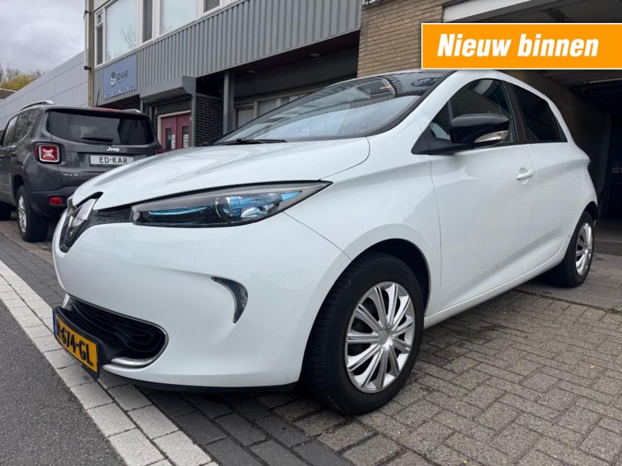 Renault Zoe - Q210 Life Quickcharge 22 kWh incl ACCU APK 1-2027 - AutoWereld.nl