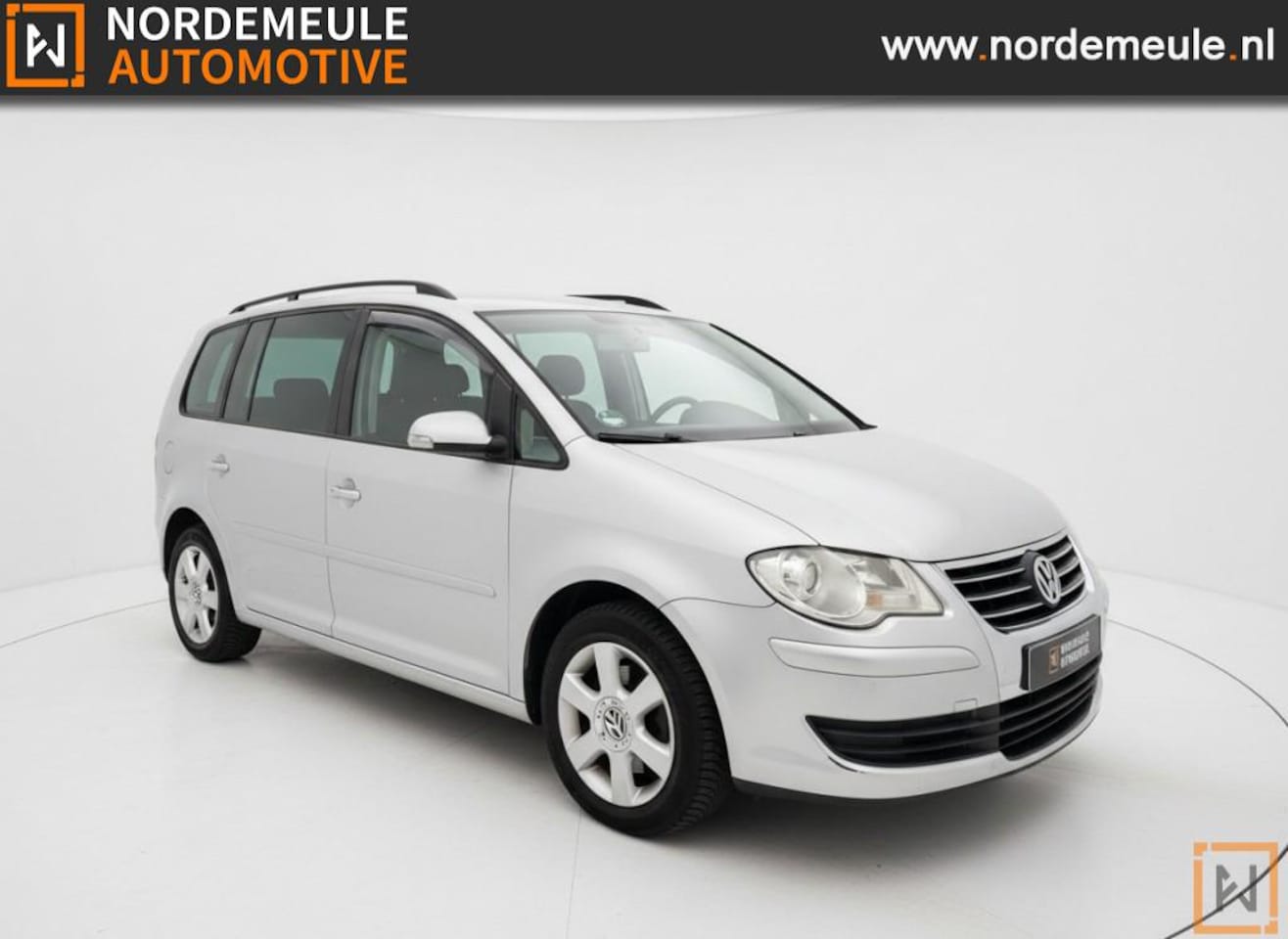 Volkswagen Touran - 1.9 TDI COMFORTL BUSINESS. CRUISE, AIRCO, BLUETOOTH - AutoWereld.nl