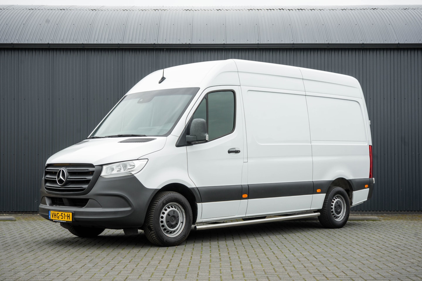 Mercedes-Benz Sprinter - 311 CDI L2H2 | Volledig Ingericht | Mbux | Camera | Navi | Climatronic - AutoWereld.nl