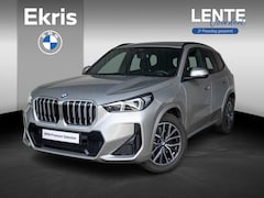 BMW X1 - sDrive20i | M Sportpakket | Travel Pack | Verwarmd Stuurwiel | Comfort Access | Achteruitr