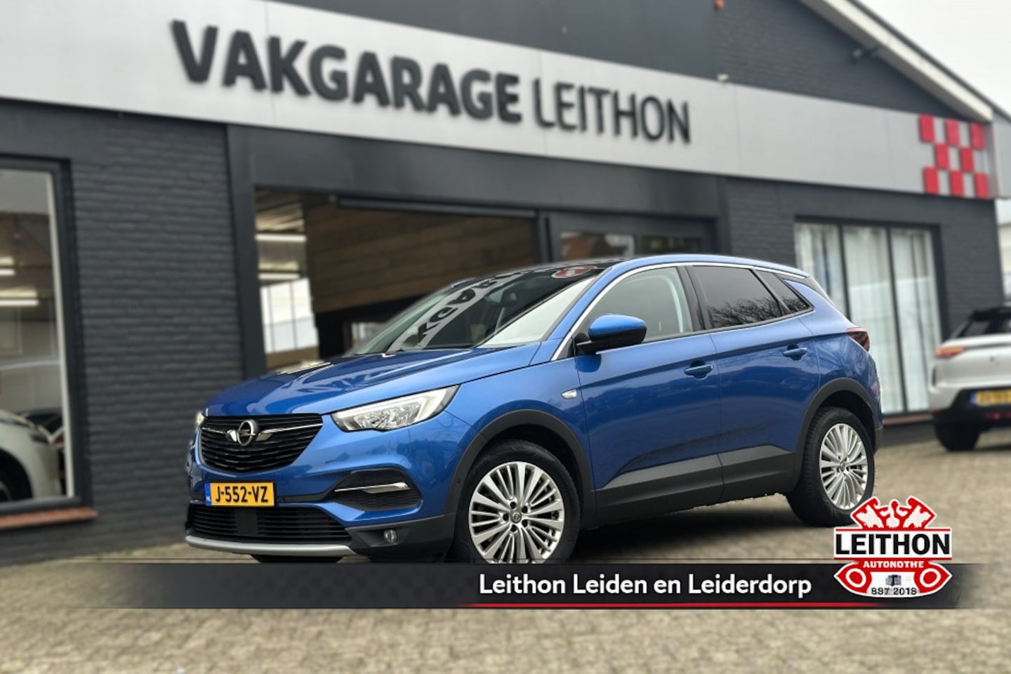 Opel Grandland X - 1.2 Turbo Innovation | Panoramadak - AutoWereld.nl