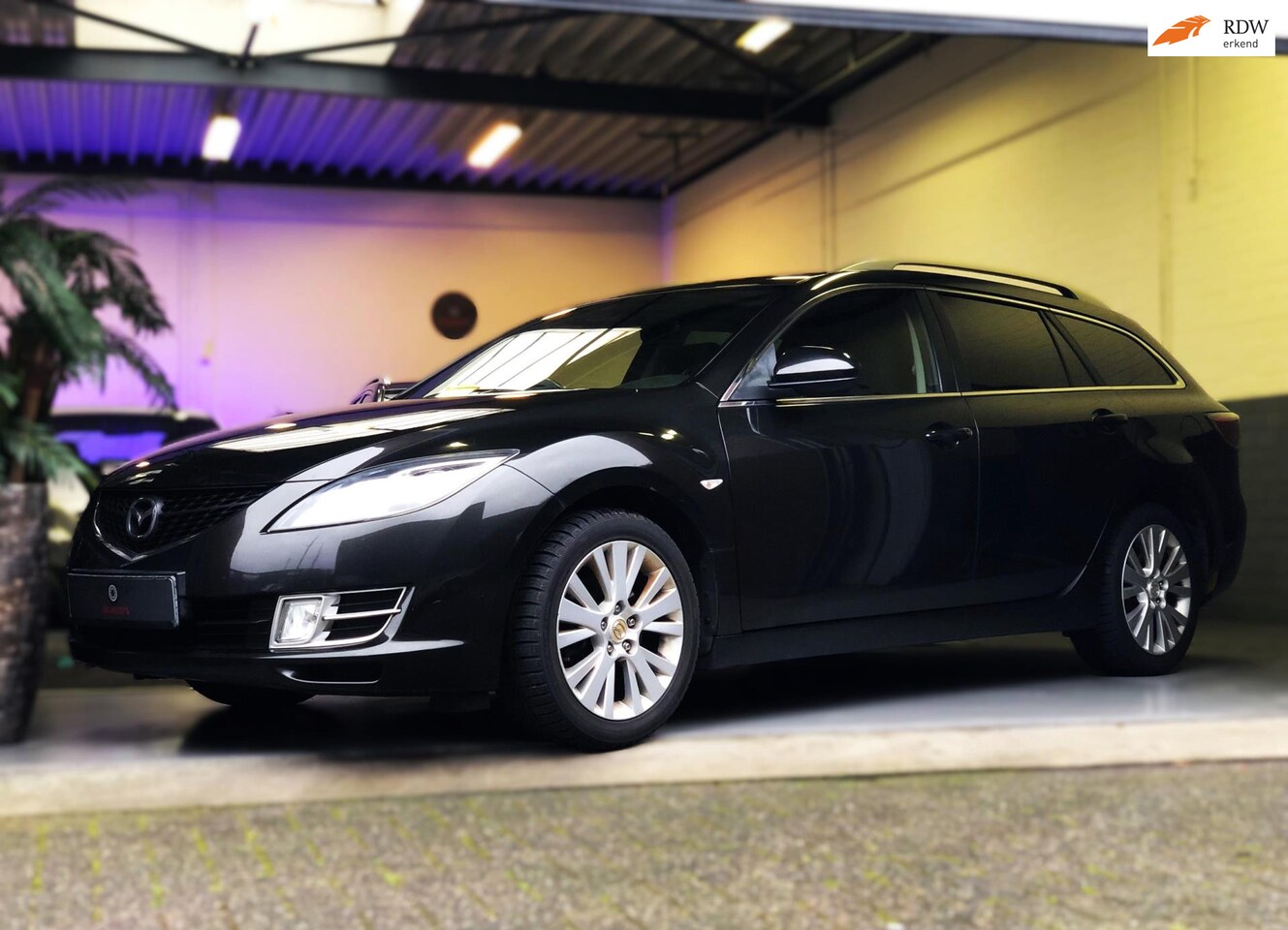 Mazda 6 Sportbreak - 2.0 147pk/Carplay/Cruise/APK Nieuw! - AutoWereld.nl