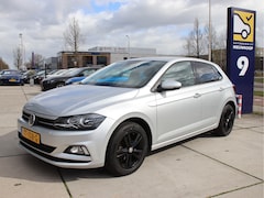 Volkswagen Polo - 1.0 TSI Comfortline Business Carplay, Navi, NL-Auto, NAP, Climate, LMV SALE