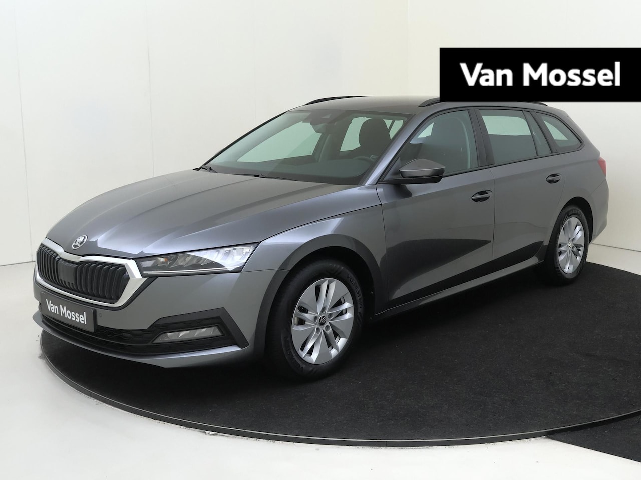 Skoda Octavia Combi - 1.5 e-TSI Business Edition | Apple Carplay/Android Auto | All Season Banden | Navigatie | - AutoWereld.nl