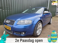 Audi A3 - 1.6 FSI Ambition S-Line