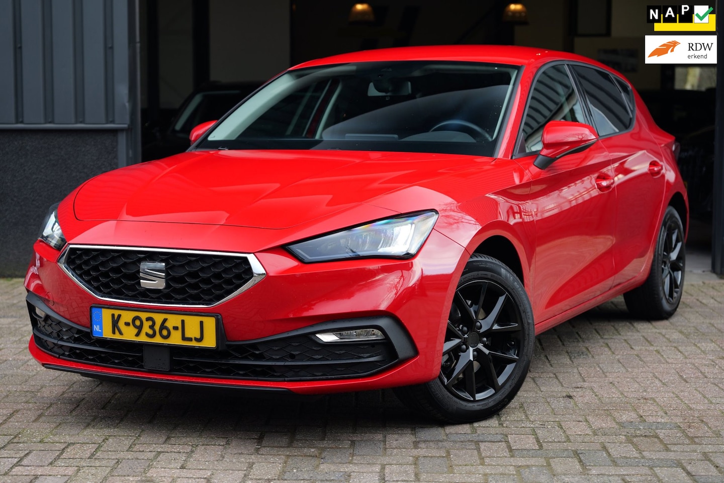 SEAT Leon - 1.0 TSI Reference CarPlay|Virt. Dash|PDC|NAP - AutoWereld.nl