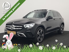 Mercedes-Benz GLC-klasse - 300e 4MATIC Premium Plus PHEV 320pk Dealer O.H | Panodak | Trekhaak af Fabriek | Adaptive