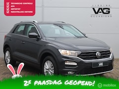 Volkswagen T-Roc - 1.0 TSI Leer Camera CarPlay PDC Parkeersensoren