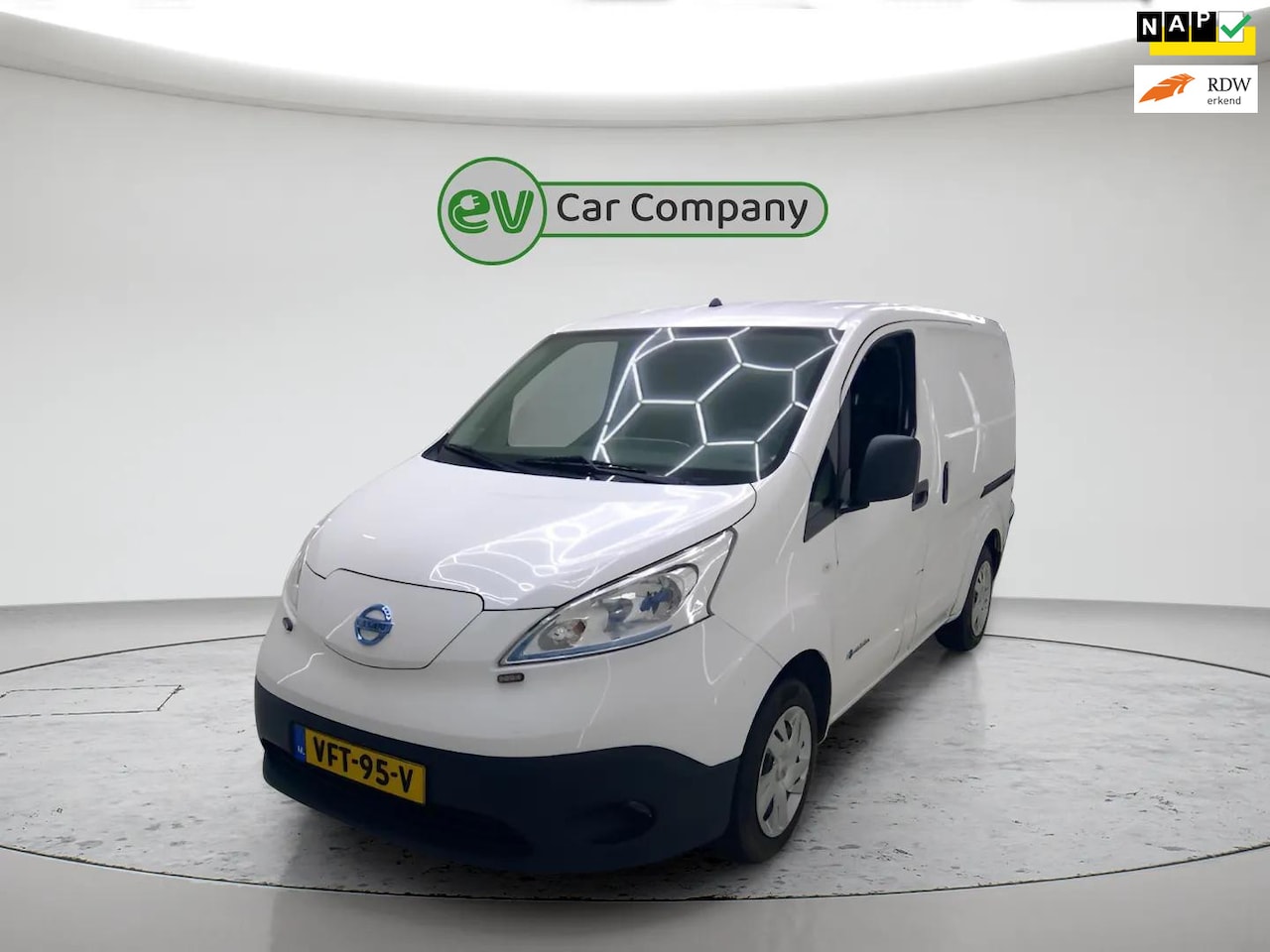 Nissan e-NV200 - Optima 40 kWh | SOH 87% | Koopaccu | 2x schuifdeur | Trekhaak | Cruise Control | 1e Eigena - AutoWereld.nl