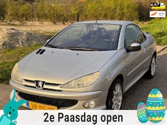Peugeot 206 CC - 1.6-16V Quiksilver Storing Cabriodak ECC Audio/CD El. pakket ABS Sportstoelen LMV 16" Deal
