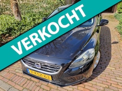 Volvo V40 - 1.6 D2 Momentum Xenon/Navi/Pdc/Stoelverwarming