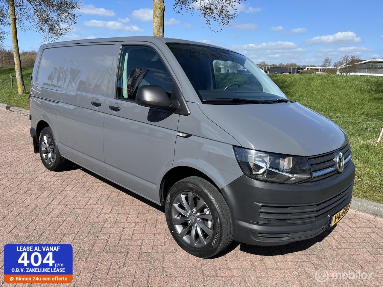 Volkswagen Transporter - 2.0 TSI Benzine + AC | All-in Prijs - AutoWereld.nl