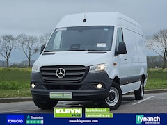 Mercedes-Benz Sprinter - 317 L2H2 RWD Mbux10