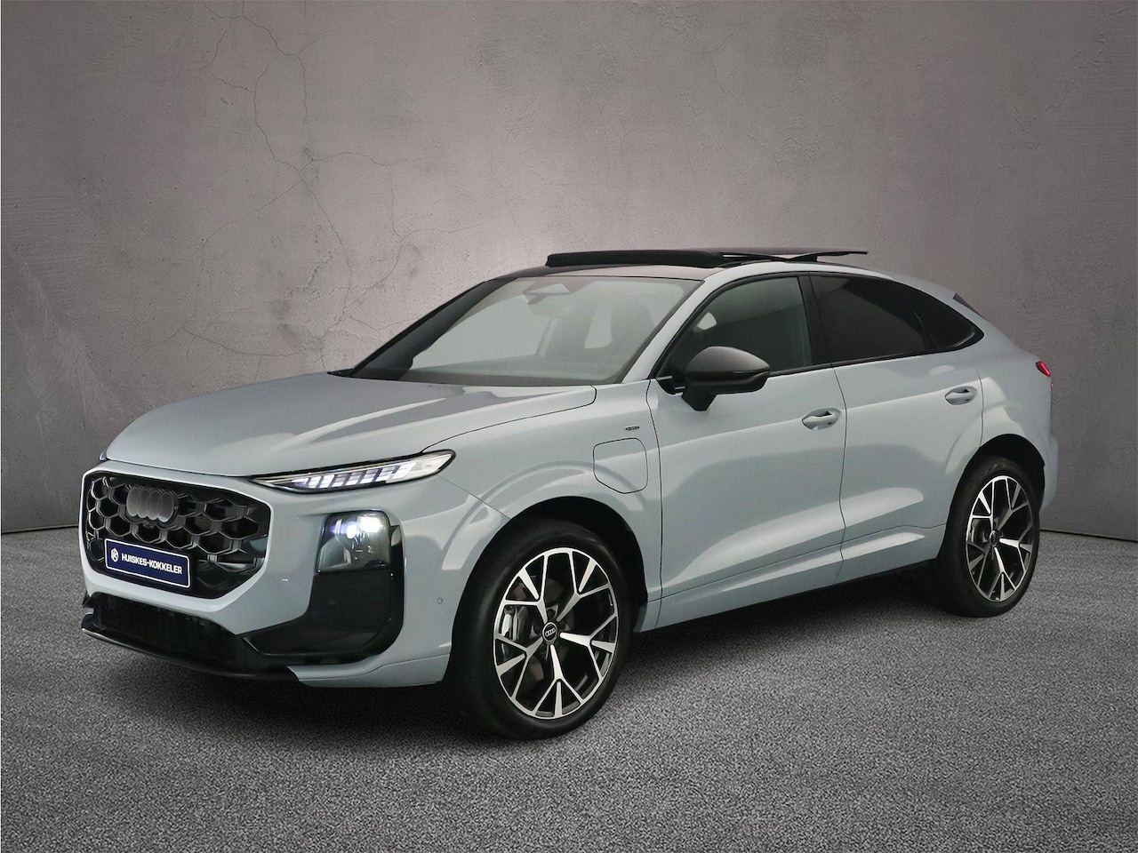 Audi Q3 Sportback - 1.5 200kW e-hybrid S edition | Pano | Audi sound | Full-led | Keyless | ACC | Achteruitrij - AutoWereld.nl