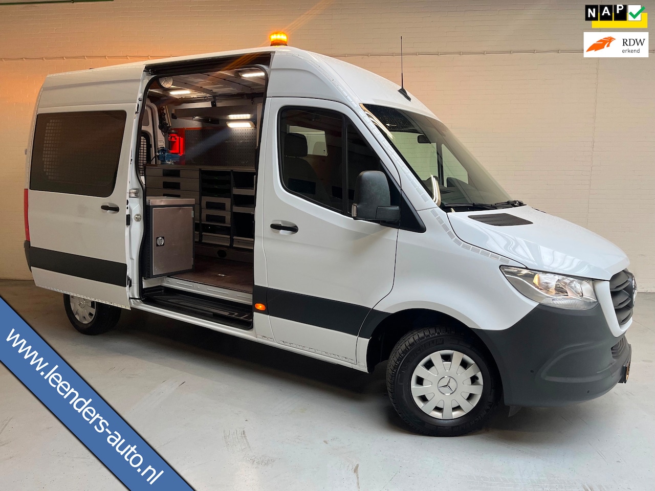 Mercedes-Benz Sprinter - Automaat Servicewagen 314 2.2 CDI 140PK L2H2 euro6 BOTT, Victron V230, Standkachel Trekhaa - AutoWereld.nl