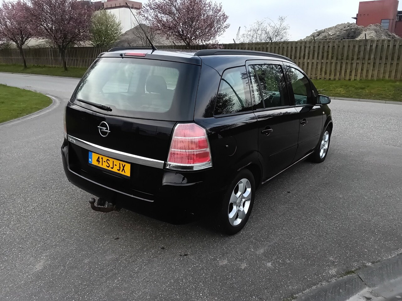 Opel Zafira - 1.6 Enjoy