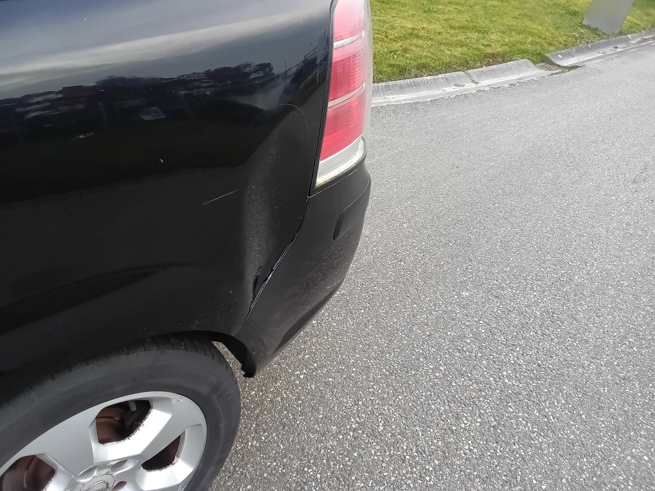 Opel Zafira - 1.6 Enjoy