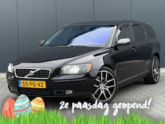 Volvo V50 - 2.4 5-Cilinder - Xenon - CarPlay - Spoiler - Trekhaak