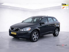 Volvo XC60 - 2.0T Summum CLIMA|PANO|CRUISE|LEER|XENON|NAP|