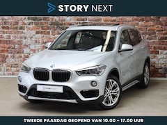 BMW X1 - xDrive20i High Executive Sport Line Automaat / Panoramadak / Head-Up Display / Cruise Cont