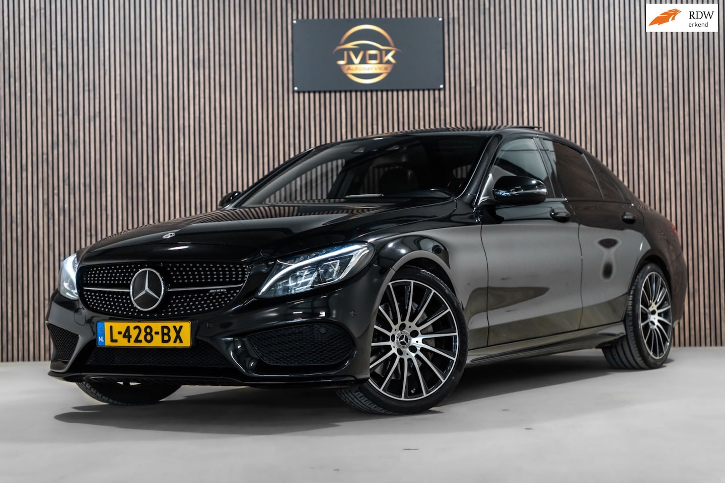 Mercedes-Benz C-klasse - 300 Prestige Full Option Pano Camera Leder PDC - AutoWereld.nl