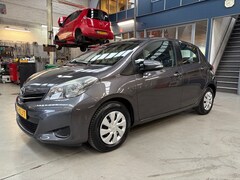 Toyota Yaris - 1.0 VVT-i 5-Drs Aspiration | Airco | camera | Rijklaar prijs