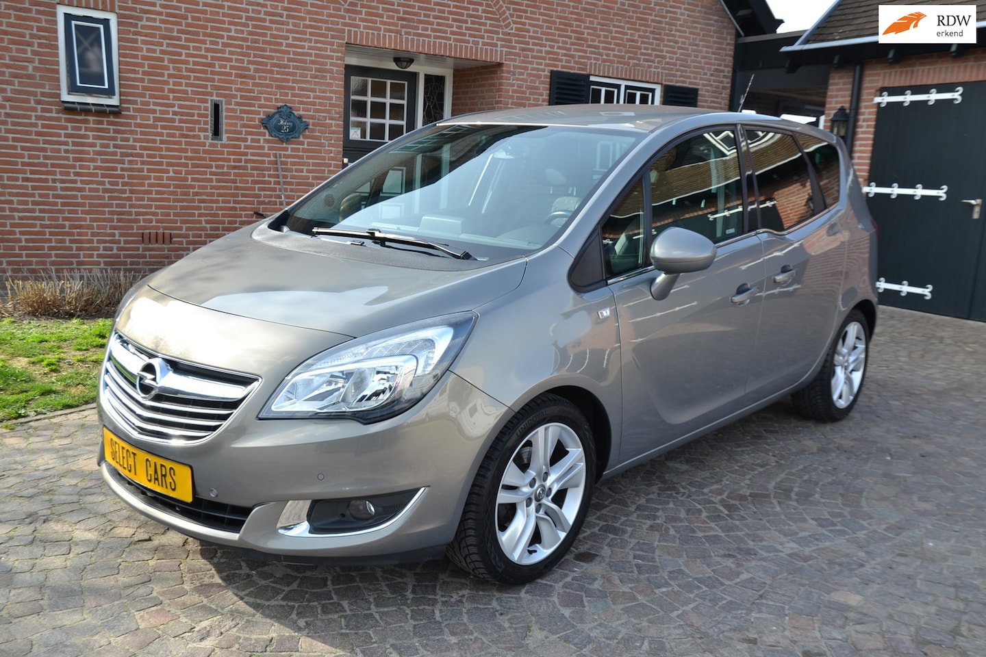 Opel Meriva - 1.4 Turbo Cosmo - Airco - Navi+Camara - Leder/Stof - Cruise control - Velgen - Parkeersens - AutoWereld.nl