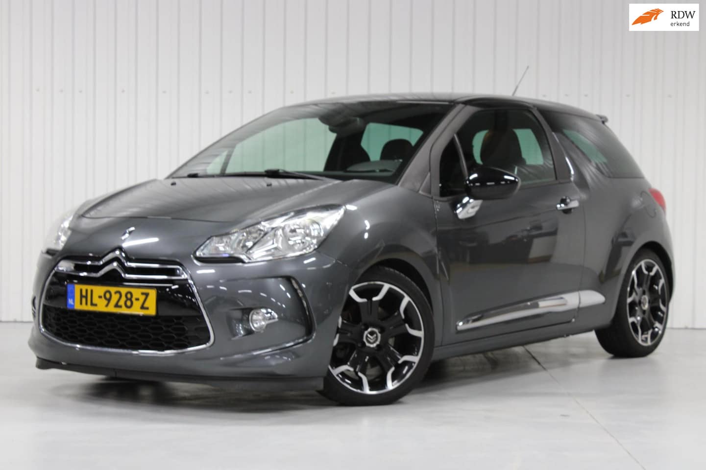Citroën DS3 - 1.6 THP Ultra Prestige 1.6 THP Ultra Prestige - AutoWereld.nl