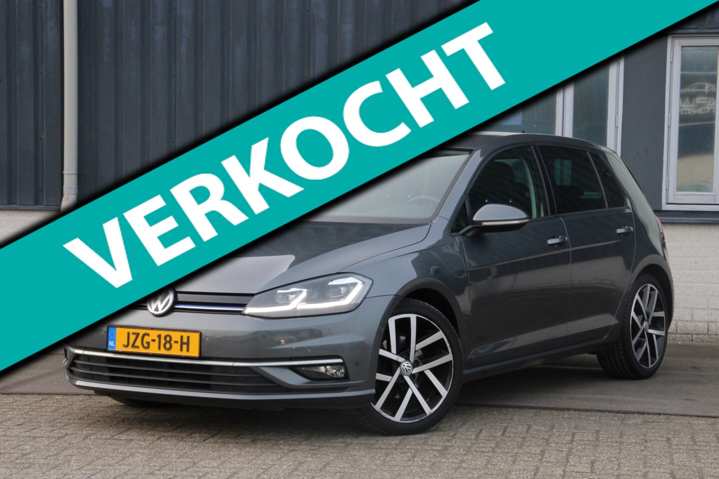 Volkswagen Golf - 1.5 TSI Exlusive Leder Memory Matrix Navi Stoelverw ACC Virtual Garantie - AutoWereld.nl