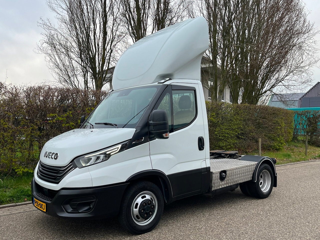 Iveco Daily - 40C18 3.0 Automaat BE Trekker | Luchtgeveerd - AutoWereld.nl