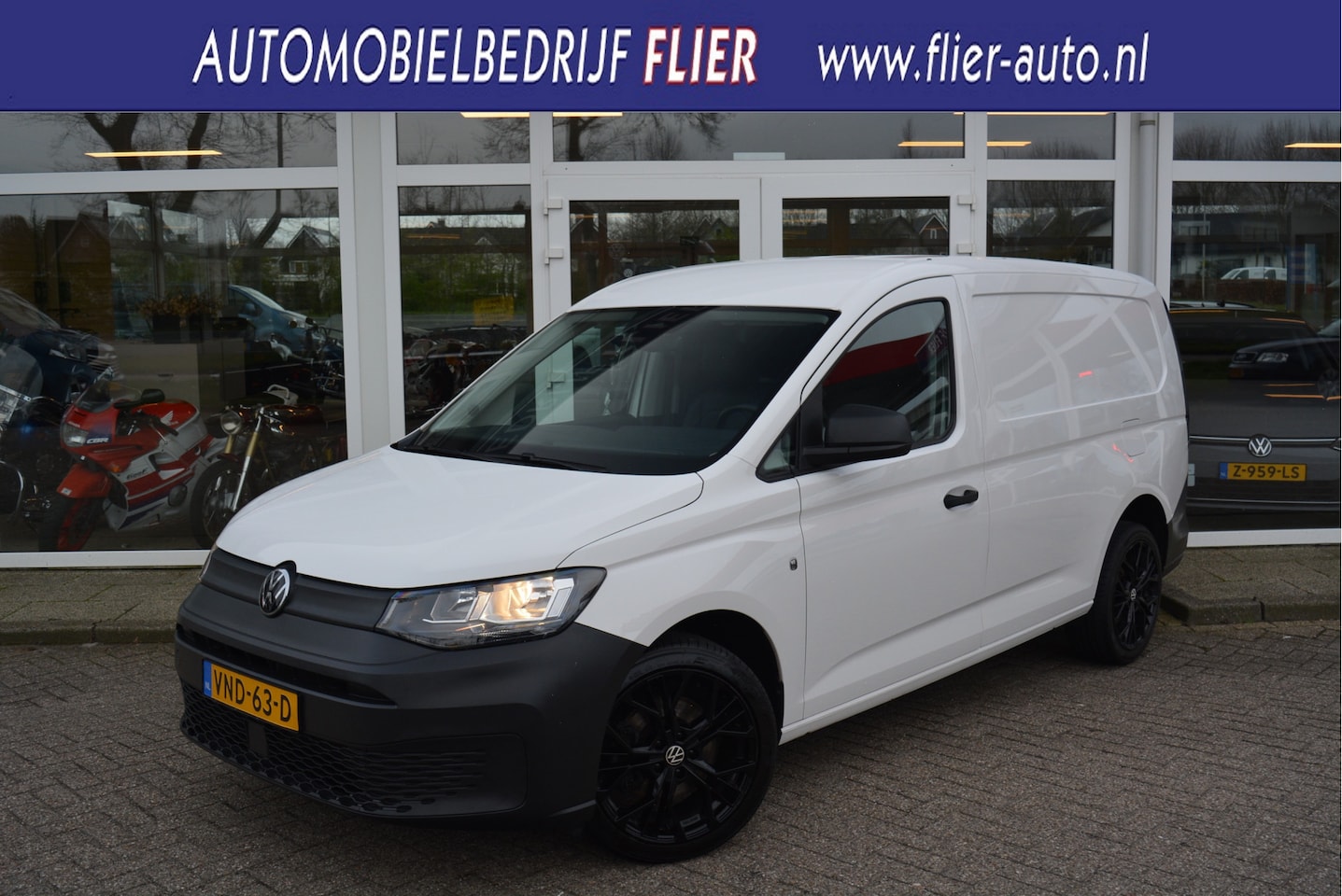 Volkswagen Caddy Cargo Maxi - L2 2.0 123PK TDI Comfort Executive ✅ Trekhaak ✅ PDC ✅ Orig. NL ✅ NAP ✅ - AutoWereld.nl