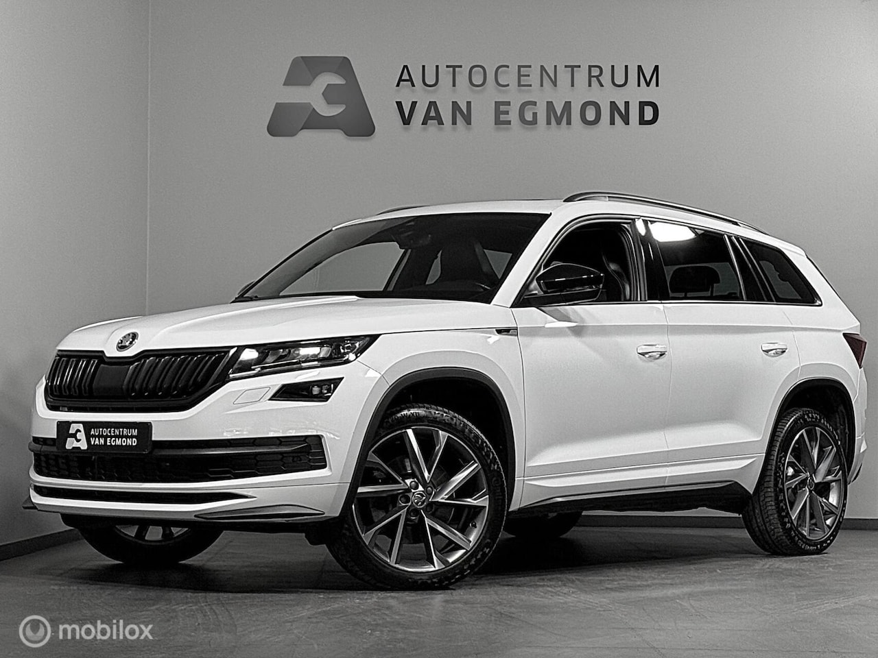 Skoda Kodiaq - 2.0 TSI 4x4 SPORTLINE 7p. | VOL! | PANO | ACC - AutoWereld.nl