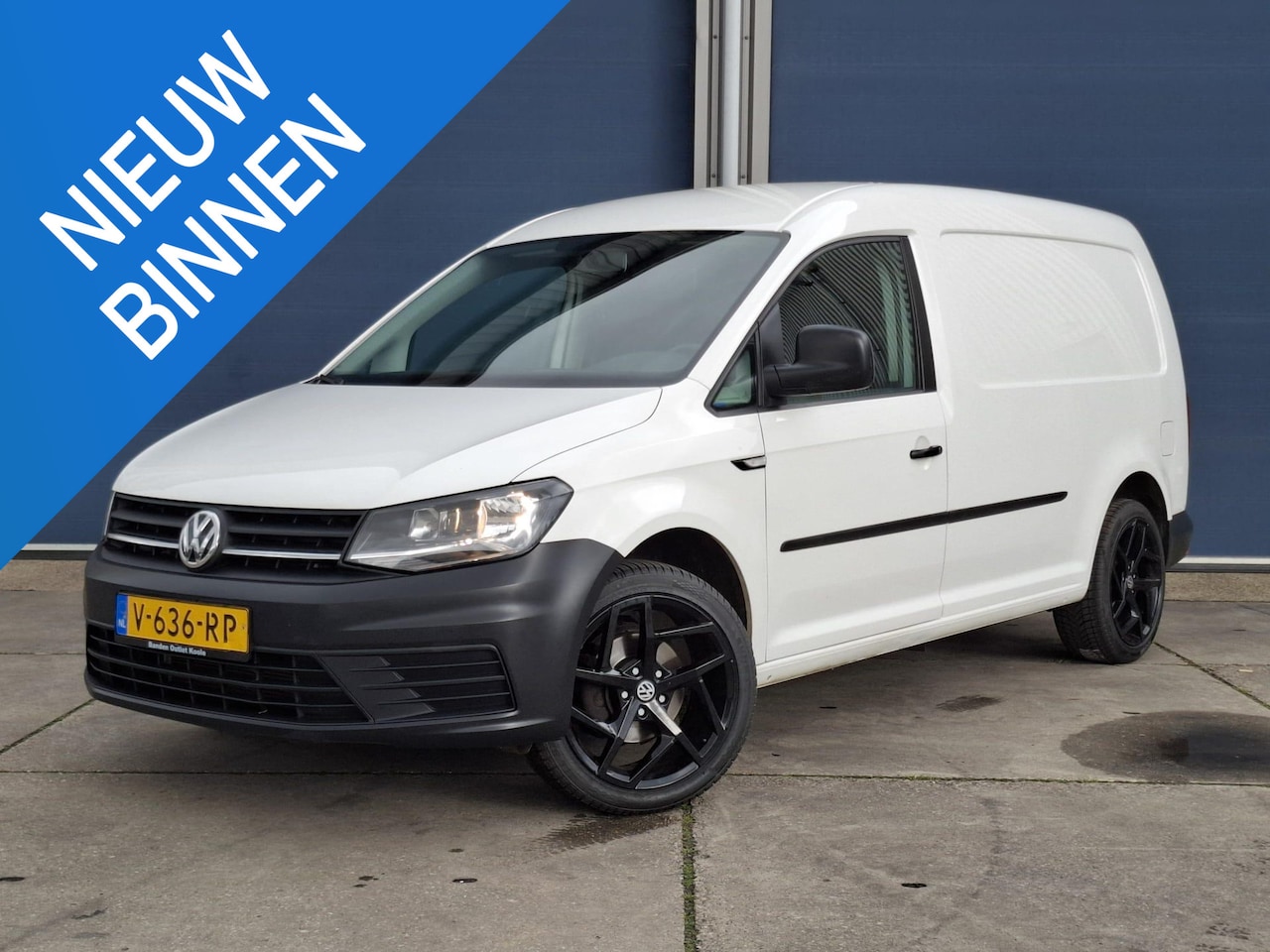 Volkswagen Caddy Maxi - 2.0 TDI L2H1 BMT Trendline AIRCO / NAVI / EURO 6 / PERFECT ONDERHOUDEN - AutoWereld.nl
